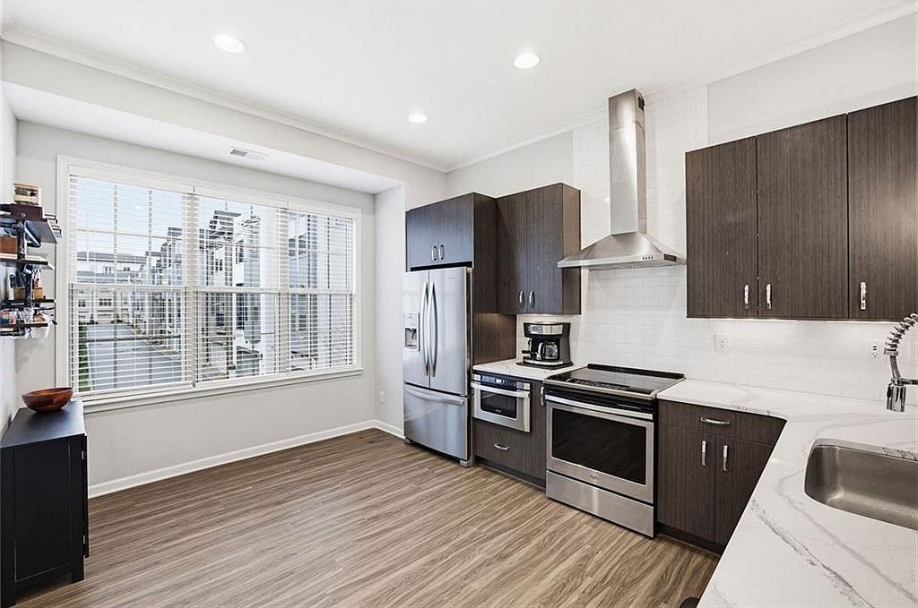 629 Broadview Pl NE Atlanta, GA 30324 - Thumbnail 4