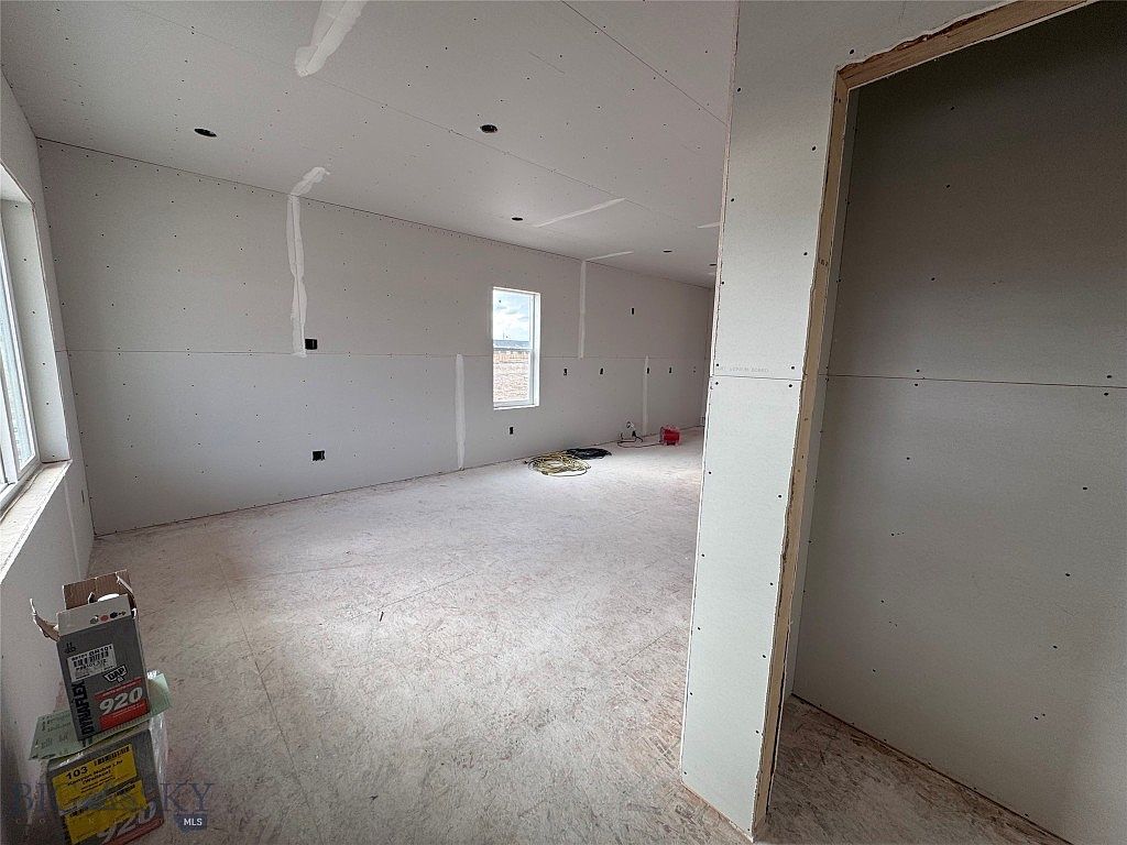 805 Spaniel Ln Belgrade, MT 59714 - Thumbnail 4