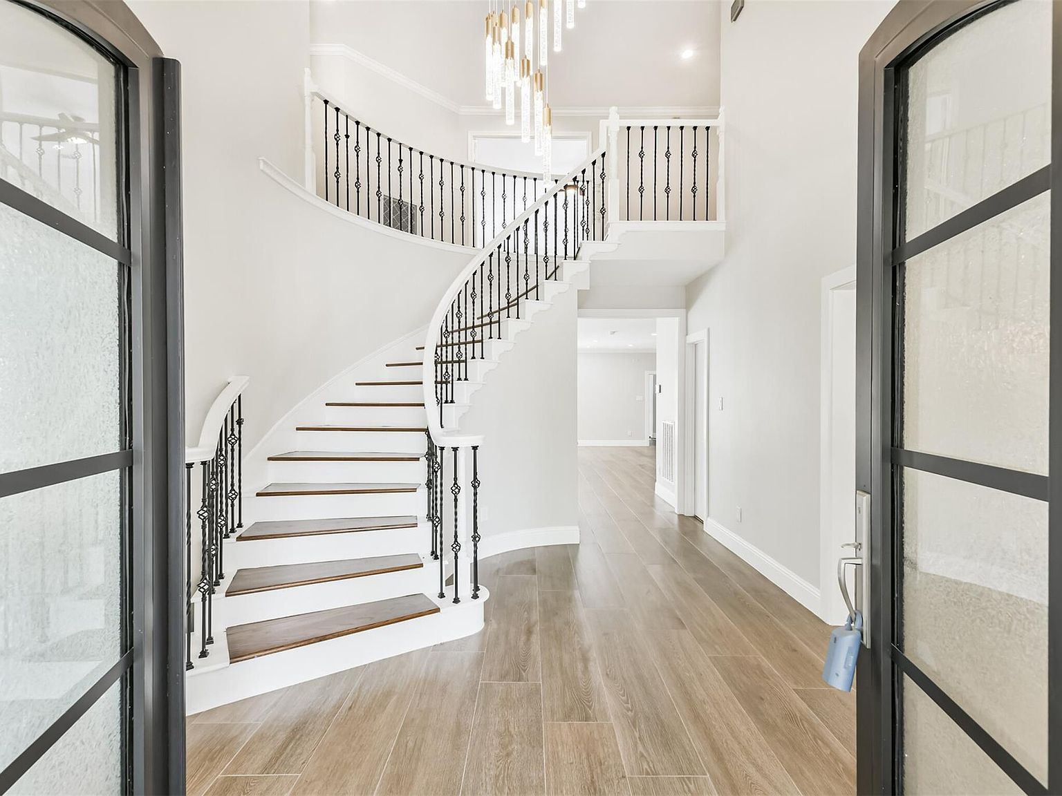 502 Lee Shore Ln Houston, TX 77079 - Thumbnail 4