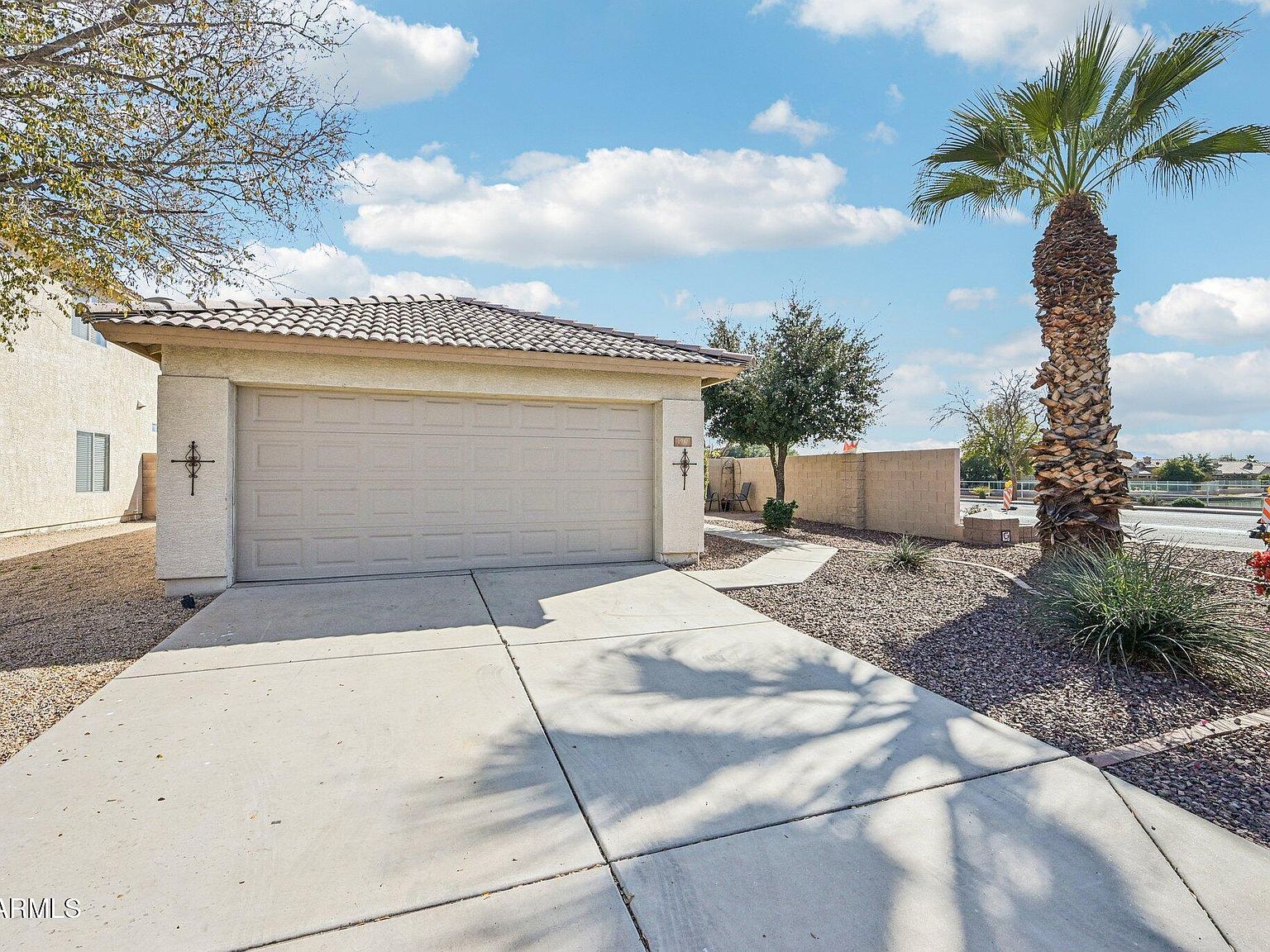 1937 N 107th Dr Avondale, AZ 85392 - Thumbnail 4