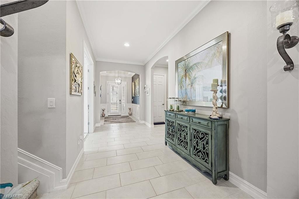 14748 Windward Ln Naples, FL 34114 - Thumbnail 4