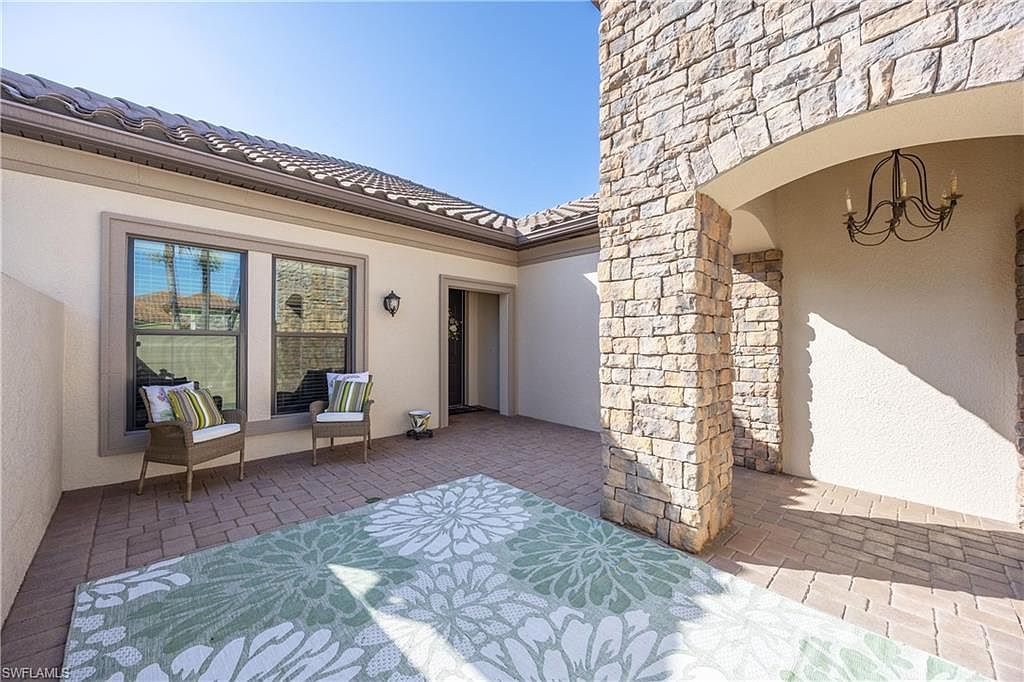 8522 Palacio Ter N Naples, FL 34113 - Thumbnail 4