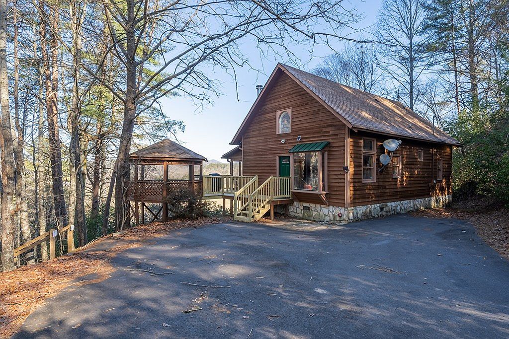517 Ridge Rd Blue Ridge, GA 30513 - Thumbnail 4