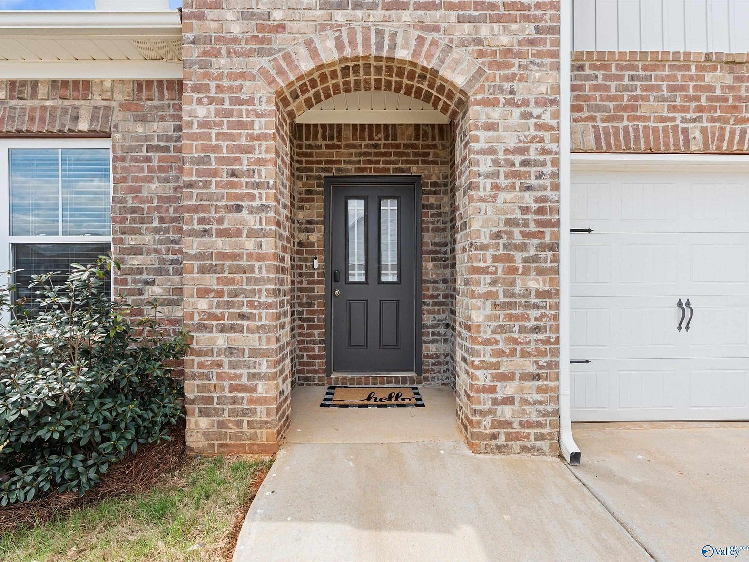 404 Arcanum Ln New Market, AL 35761 - Thumbnail 4
