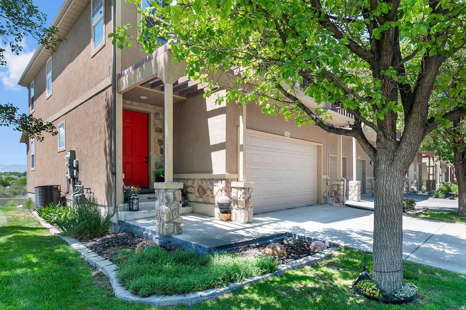 11004 S Birch Creek Rd South Jordan, UT 84095 - Thumbnail 4