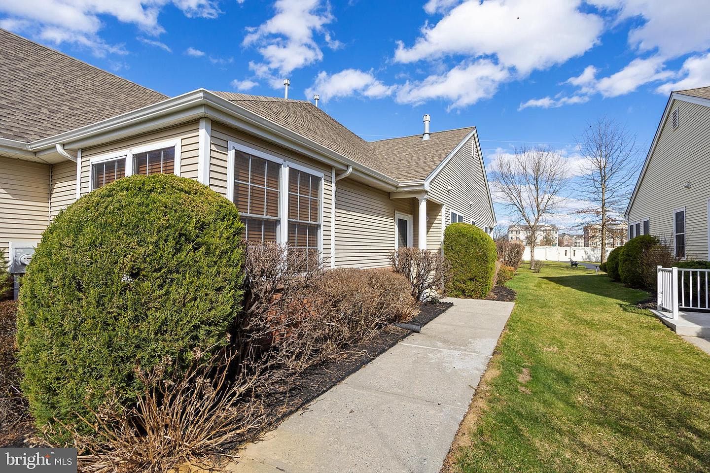 119 Burholme Dr Hamilton, NJ 08691 - Thumbnail 4