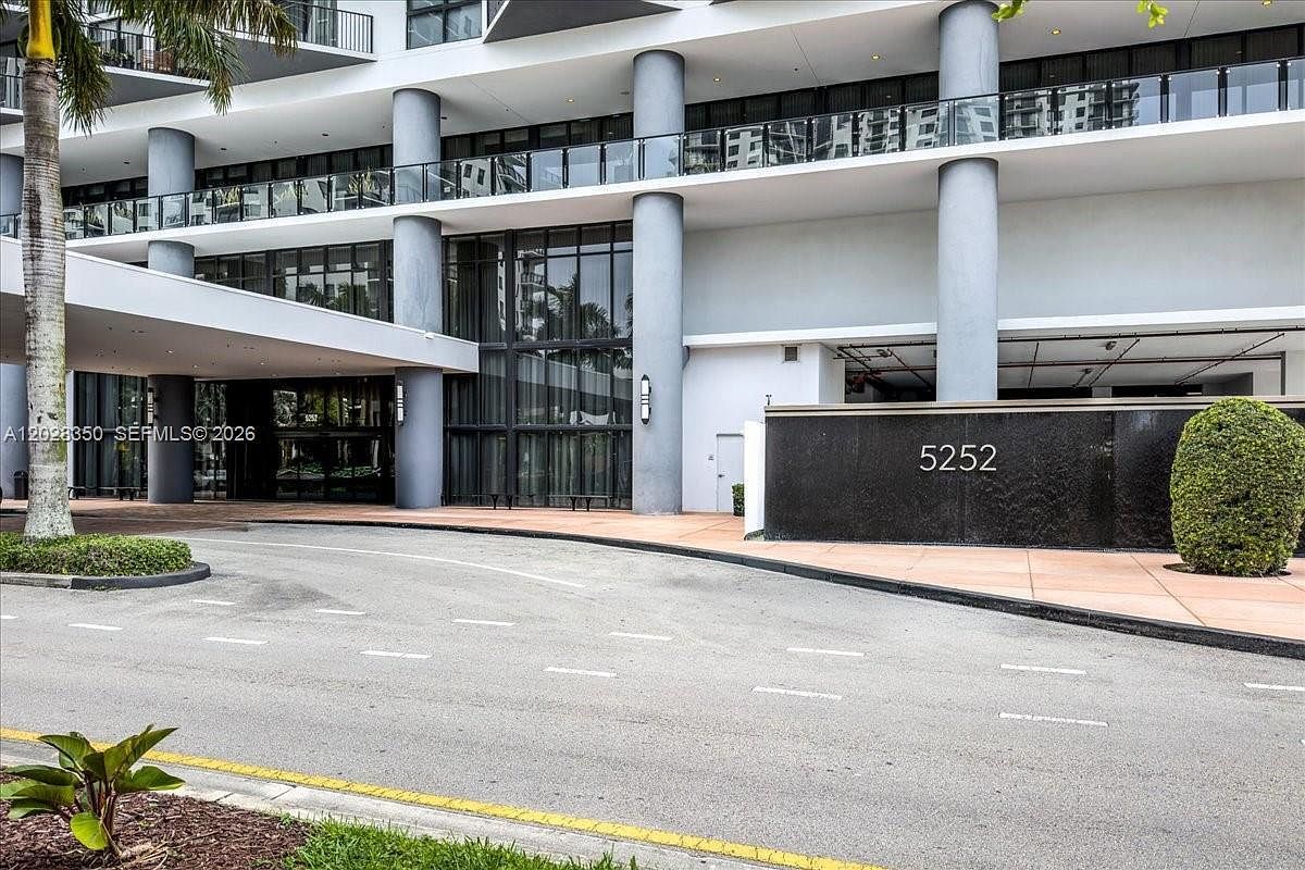 5252 NW 85th Ave APT 1410 Doral, FL 33166 - Thumbnail 4