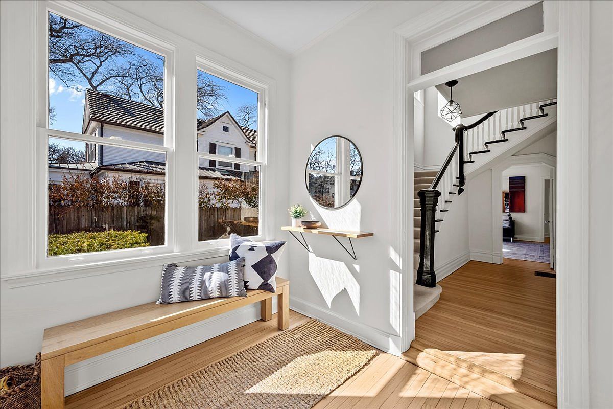 274 Vine Ave Lake Forest, IL 60045 - Thumbnail 4