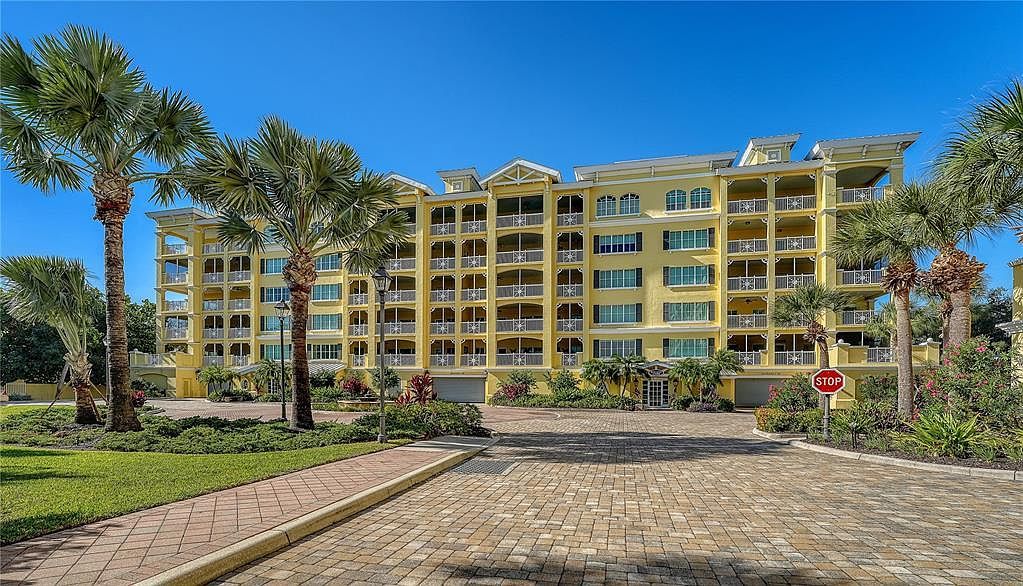 1308 Old Stickney Point Rd #W23 Sarasota, FL 34242 - Thumbnail 4