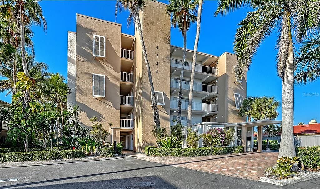 4235 Gulf Of Mexico Dr #T101 Longboat Key, FL 34228 - Thumbnail 4