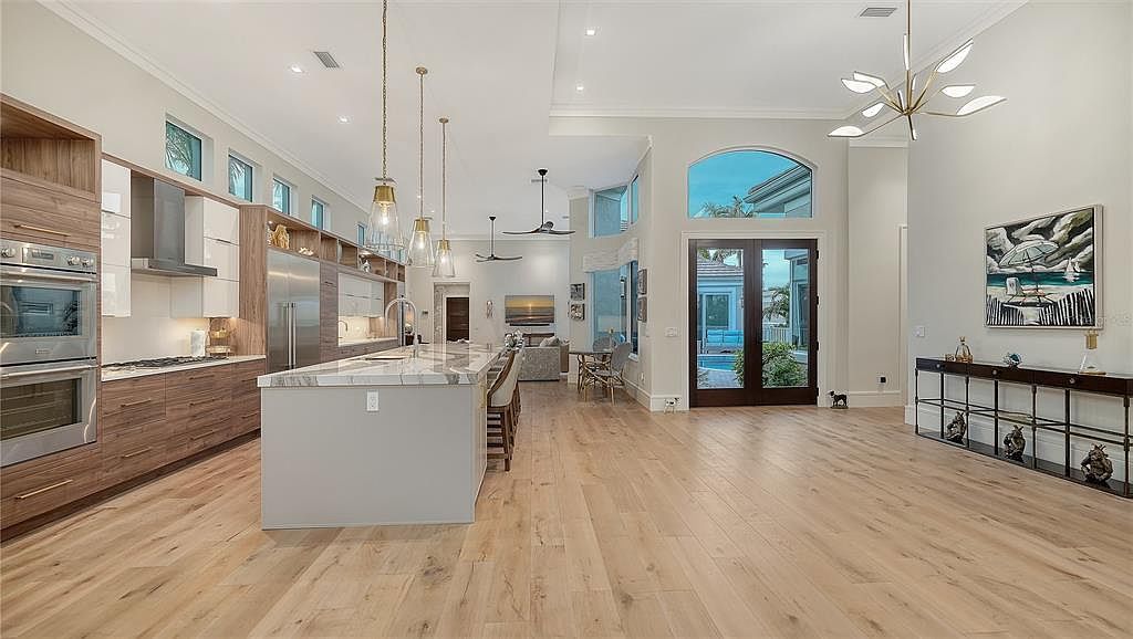 3598 Fair Oaks Ln Longboat Key, FL 34228 - Thumbnail 4