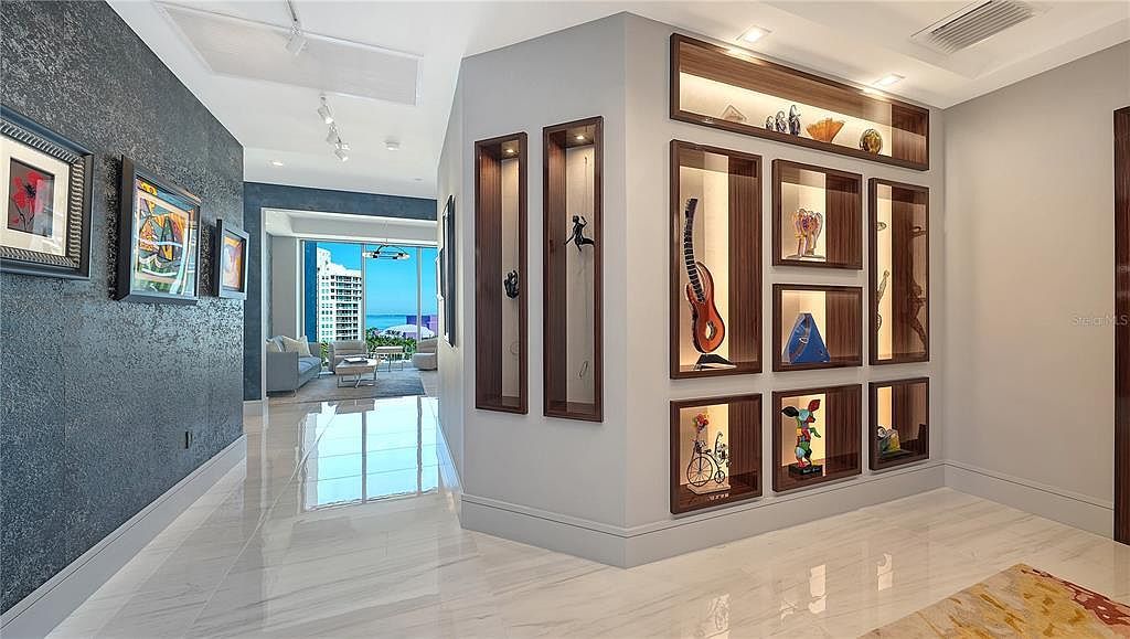 401 Quay Cmns #805 Sarasota, FL 34236 - Thumbnail 4