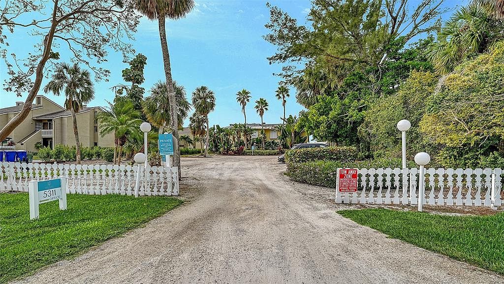 5311 Gulf Of Mexico Dr #5 Longboat Key, FL 34228 - Thumbnail 4