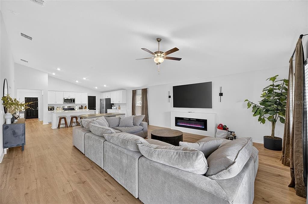 13054 Violet Flame Ave Wimauma, FL 33598 - Thumbnail 4