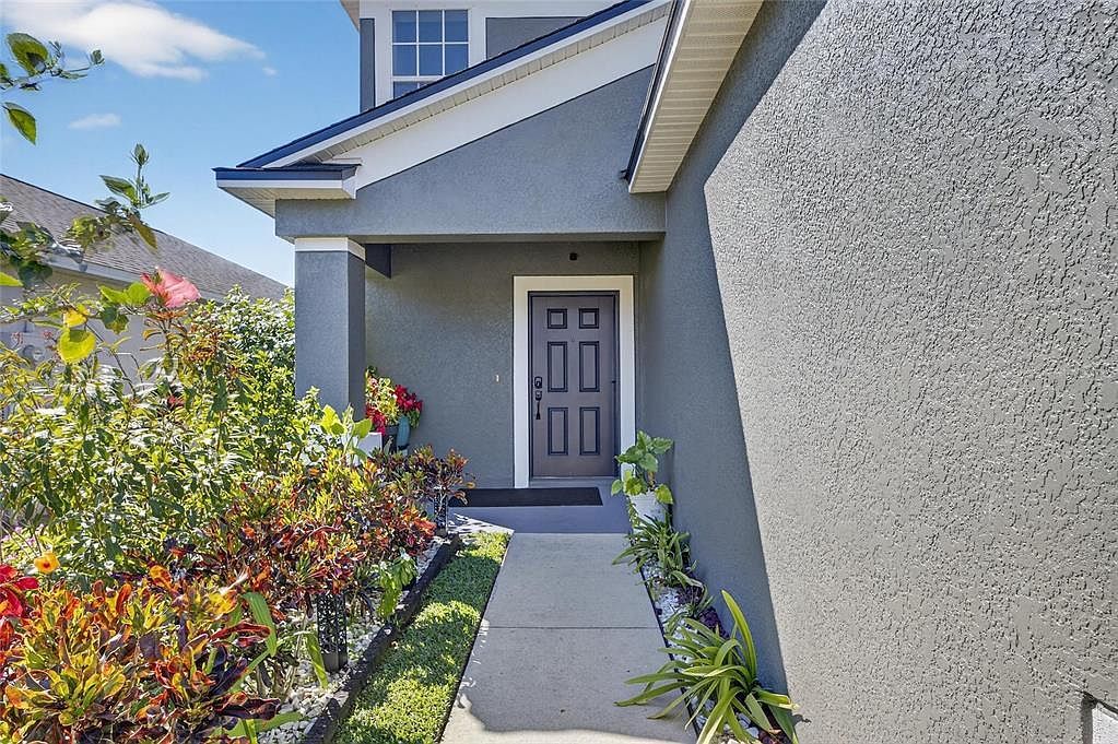 1504 Trailwater St Ruskin, FL 33570 - Thumbnail 4