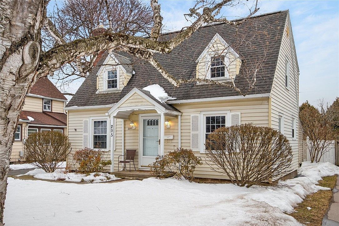 205 Thorncliffe Dr Rochester, NY 14617 - Thumbnail 4