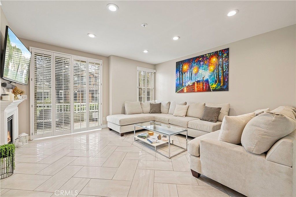 23402 Abbey Glen Pl Valencia, CA 91354 - Thumbnail 4