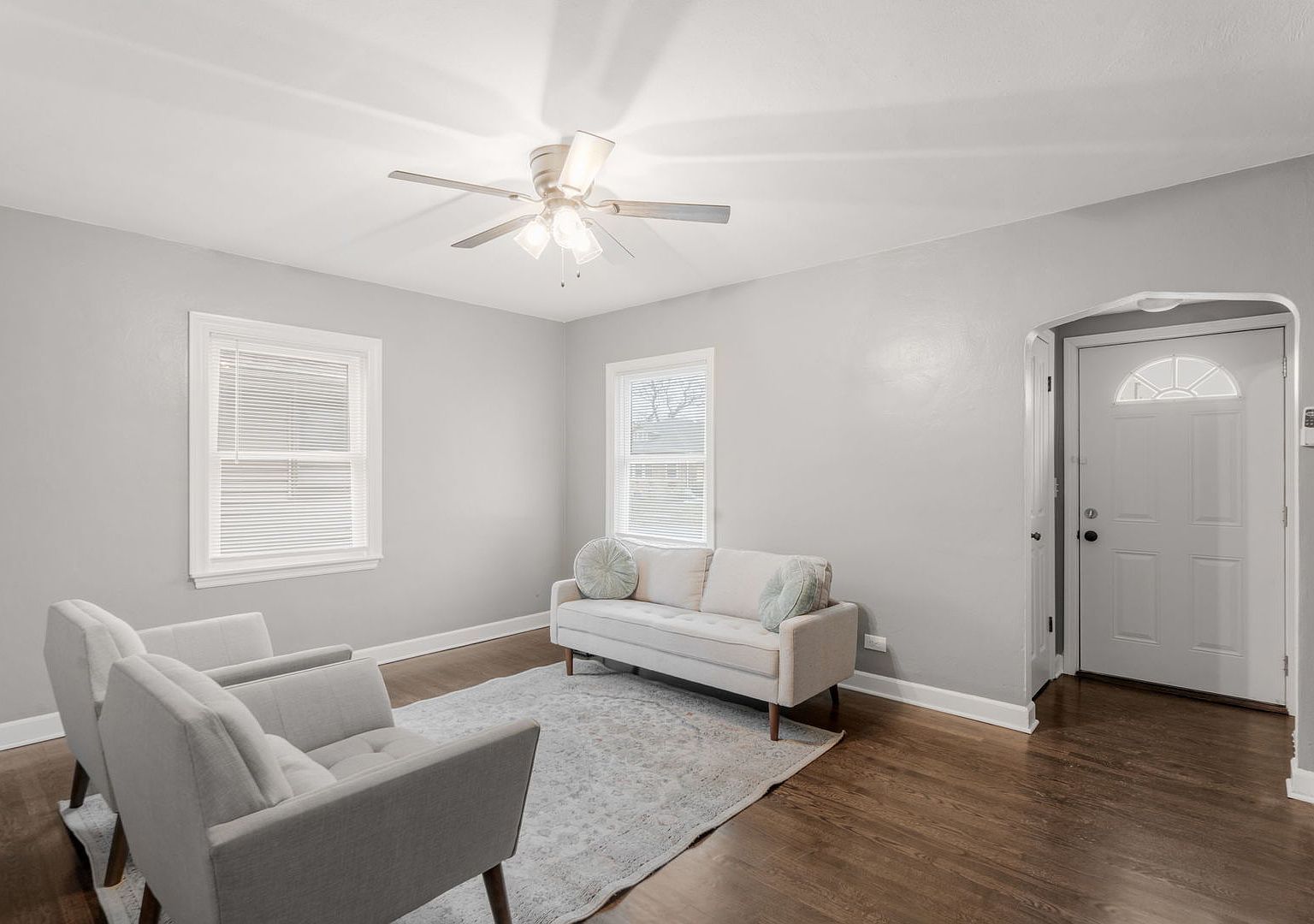 125 Warren St Calumet City, IL 60409 - Thumbnail 4