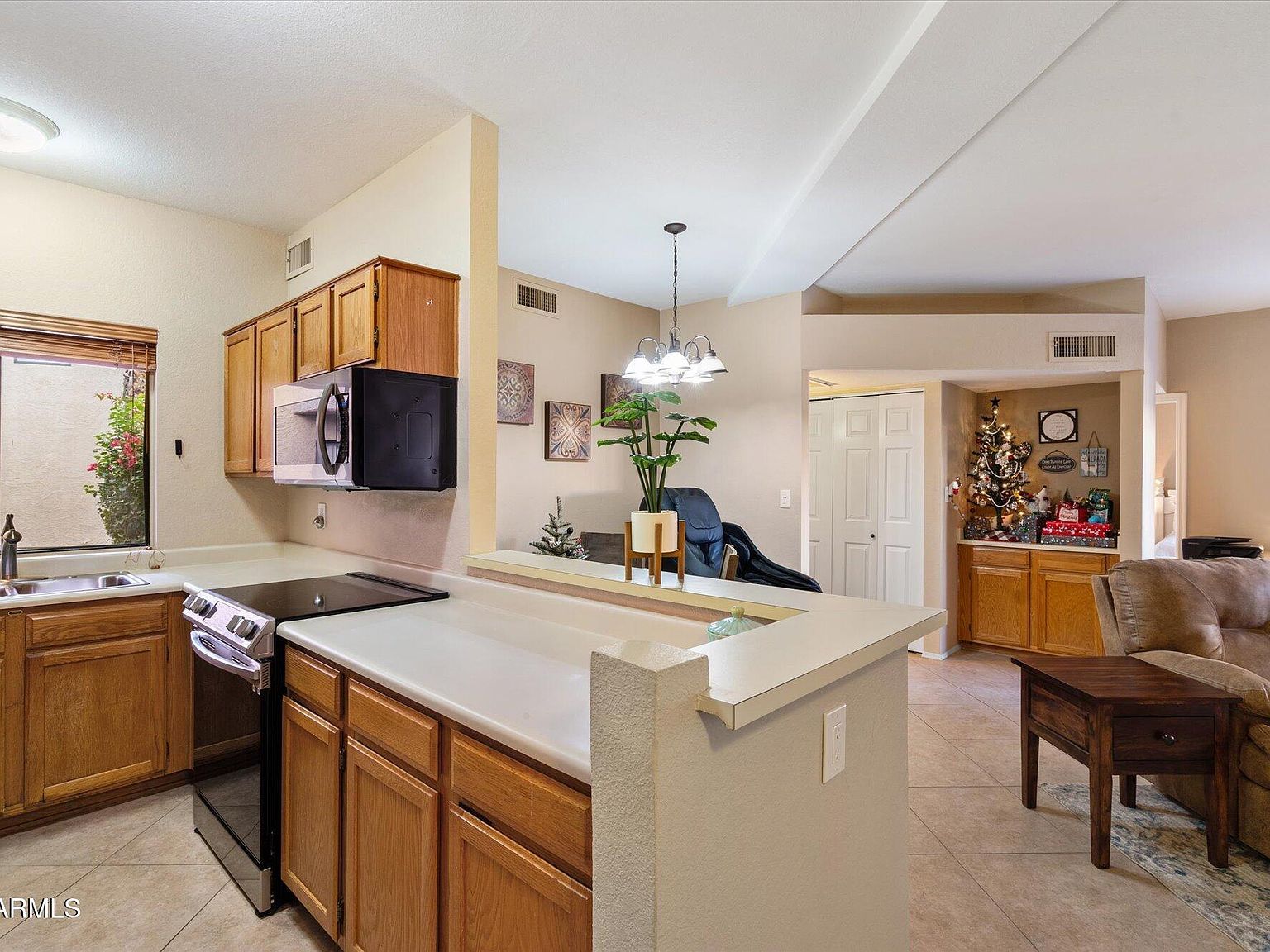 10301 N 70th St UNIT 106 Paradise Valley, AZ 85253 - Thumbnail 4