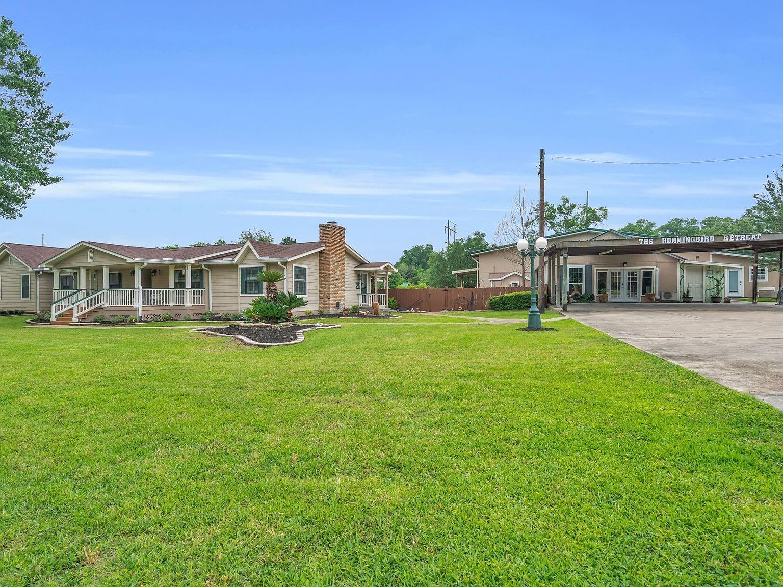 103 Roundabout Ln Huntsville, TX 77320 - Thumbnail 4