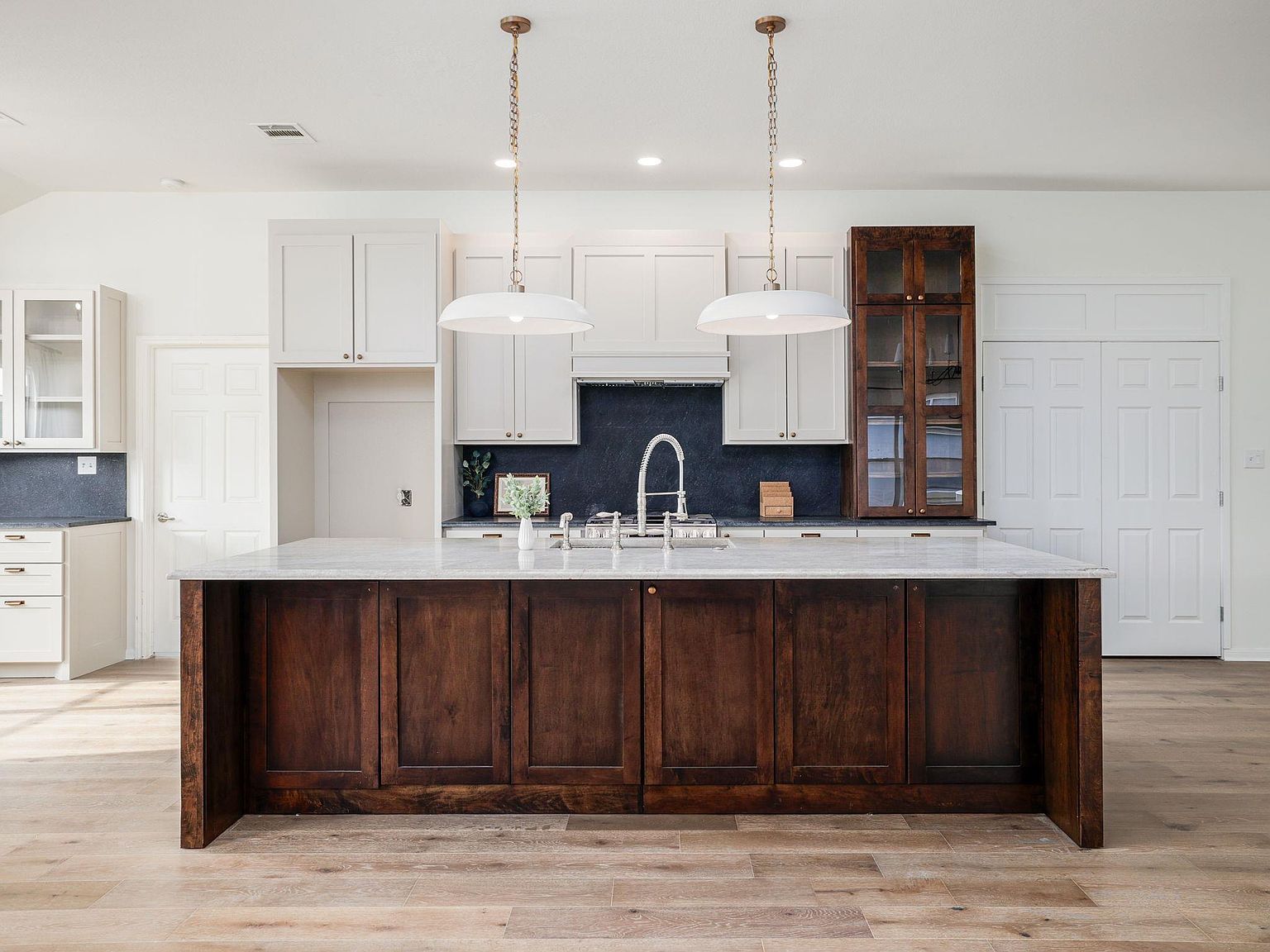 204 Caliber Cv Bastrop, TX 78602 - Thumbnail 4