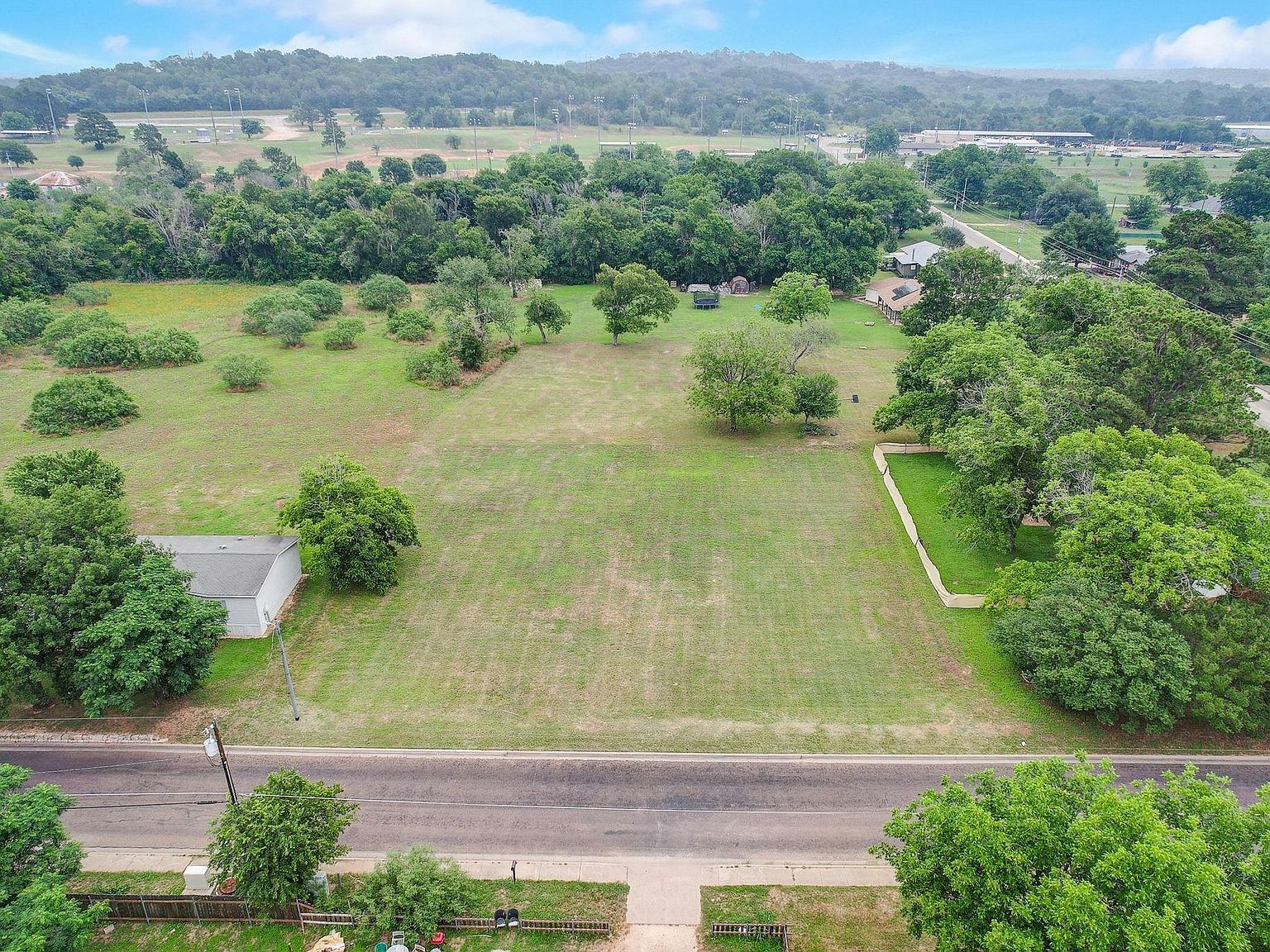 LOT 3 Pecan St Bastrop, TX 78602 - Thumbnail 4
