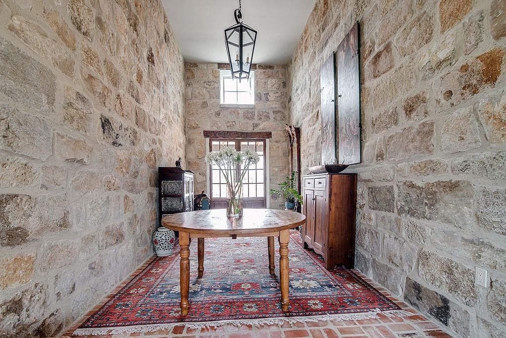 146 Metzger Rd Fredericksburg, TX 78624 - Thumbnail 4