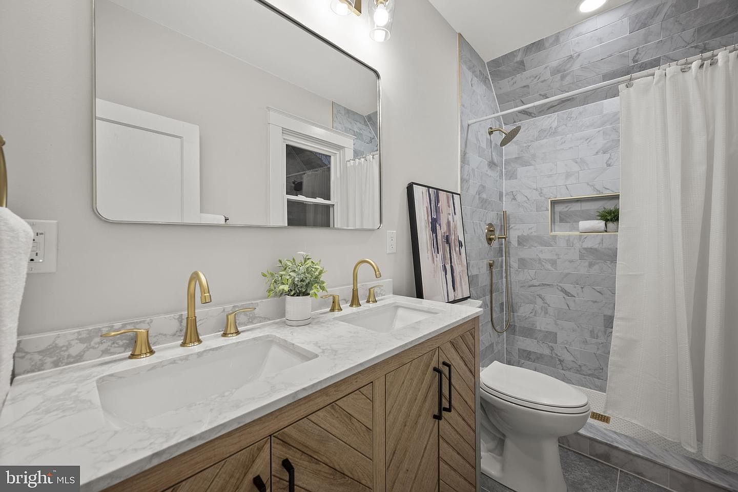 1010 Leeds Ave Baltimore, MD 21229 - Thumbnail 4