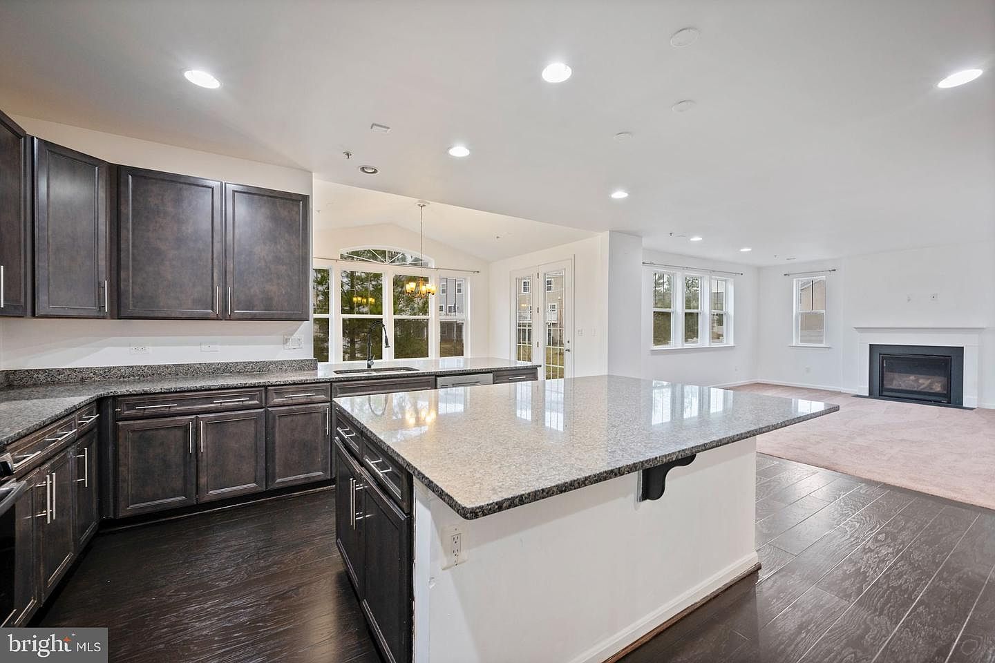 340 Daleview Dr Glen Burnie, MD 21060 - Thumbnail 4