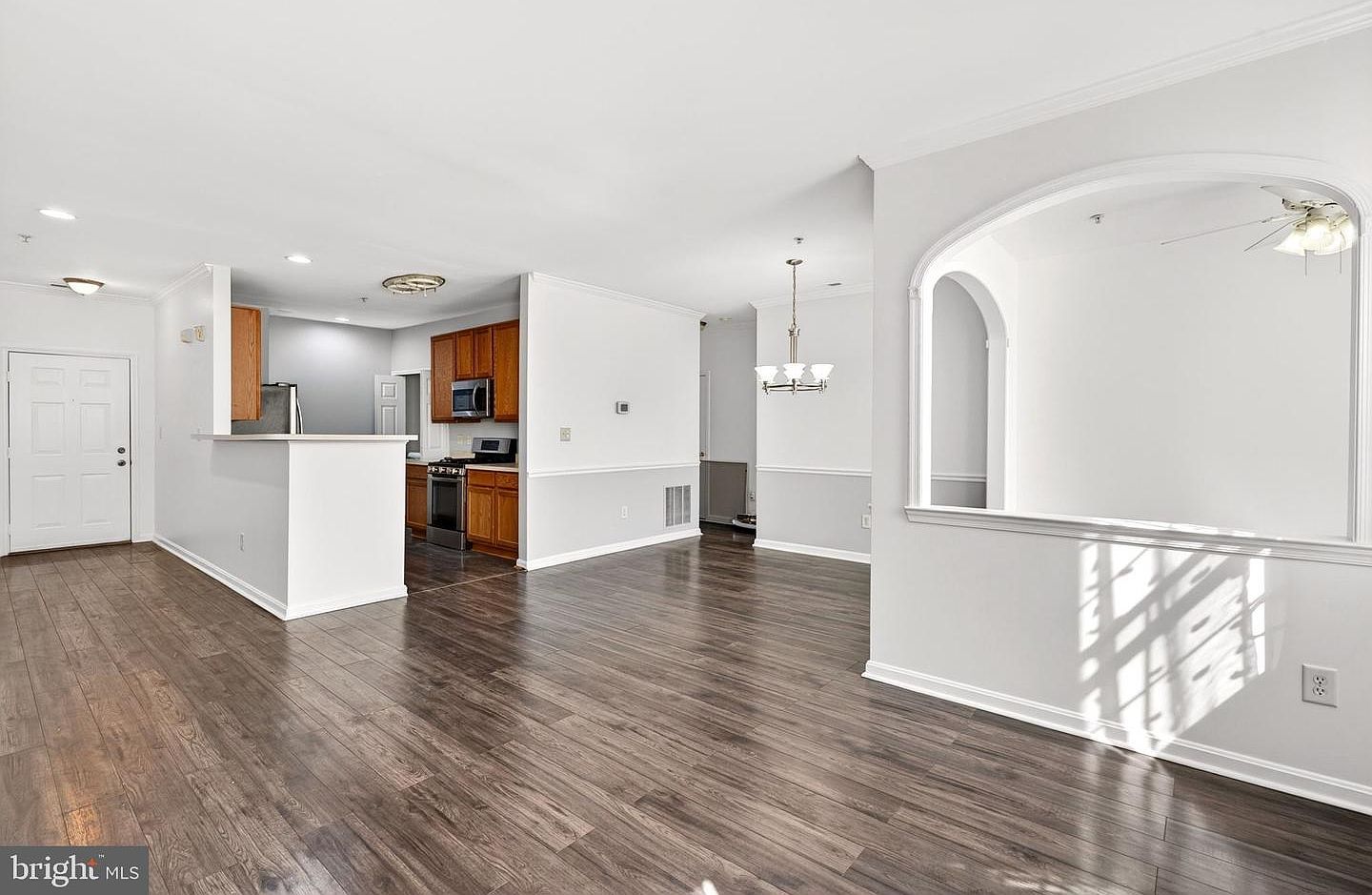9645 Devedente Dr #204 Owings Mills, MD 21117 - Thumbnail 4