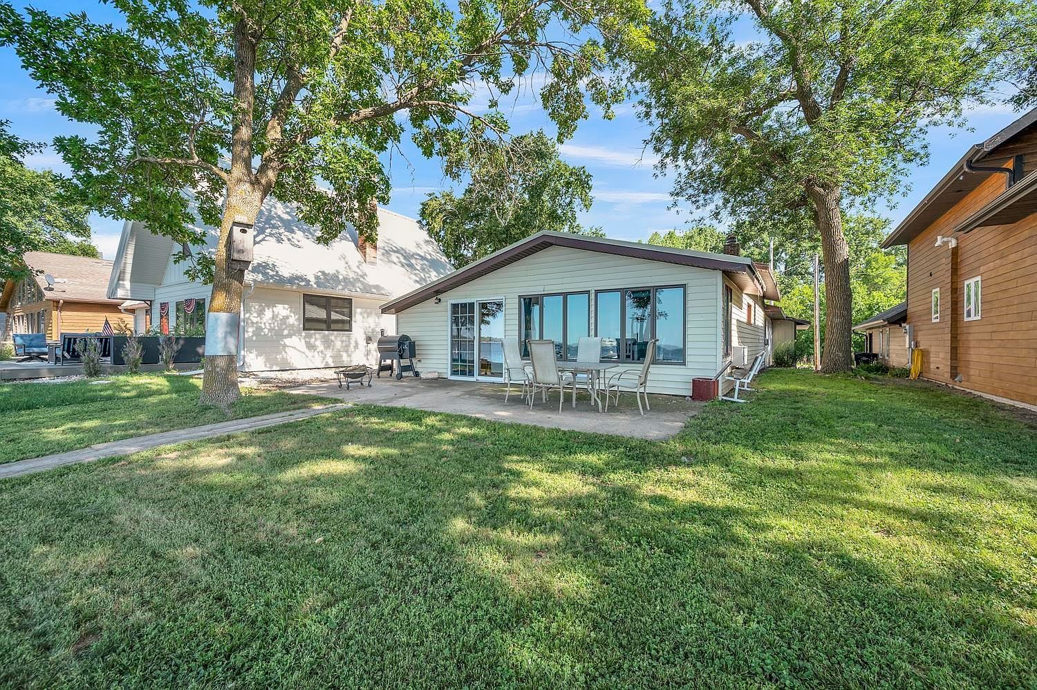 24700 140th St Orleans, IA 51360 - Thumbnail 4