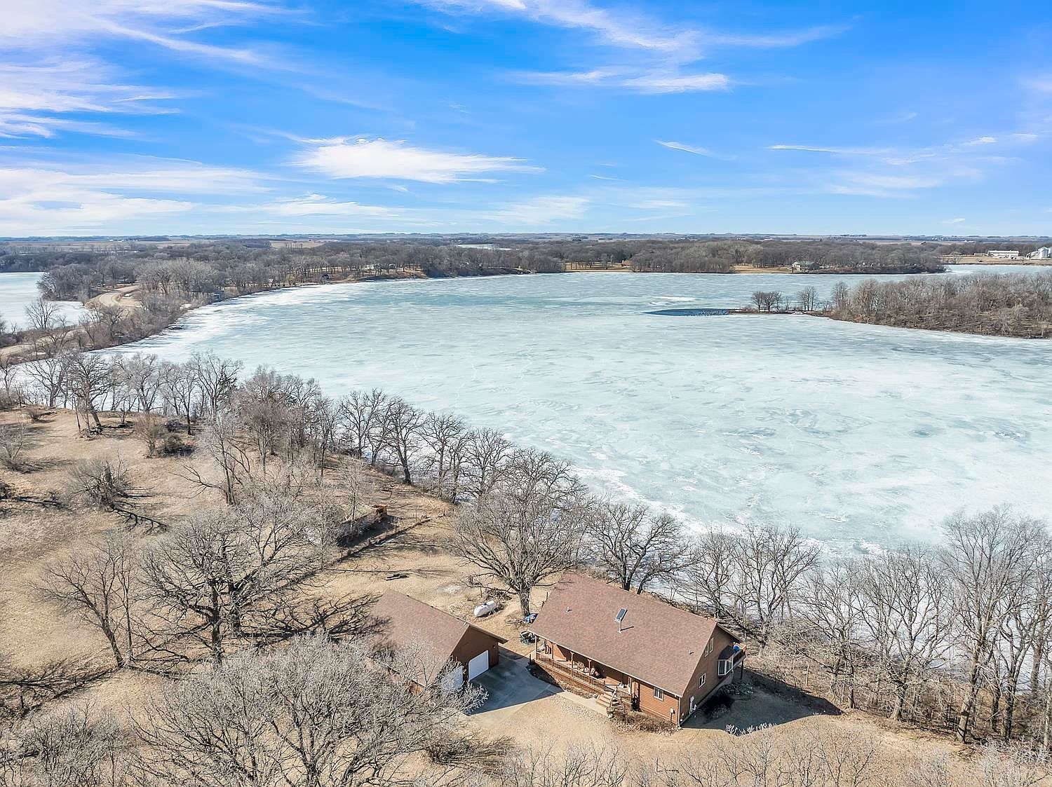 2295 455th Ave Wallingford, IA 51365 - Thumbnail 4