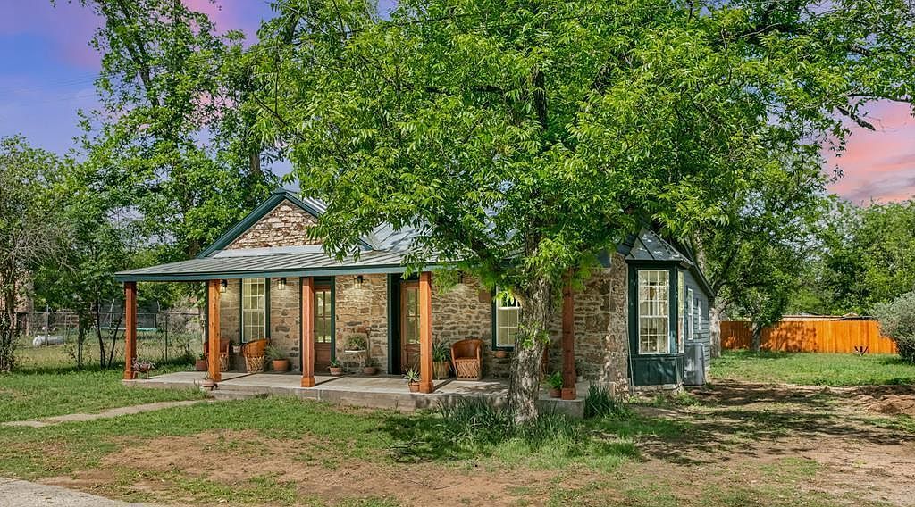 117 Robin St Mason, TX 76856 - Thumbnail 4