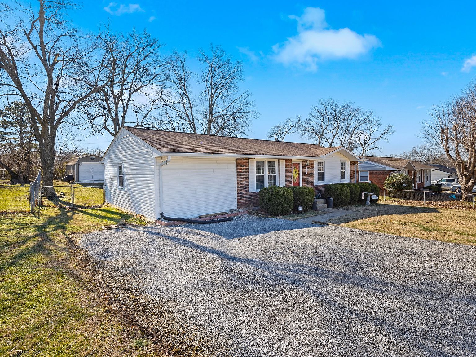 1011 Oleander Dr Gallatin, TN 37066 - Thumbnail 4