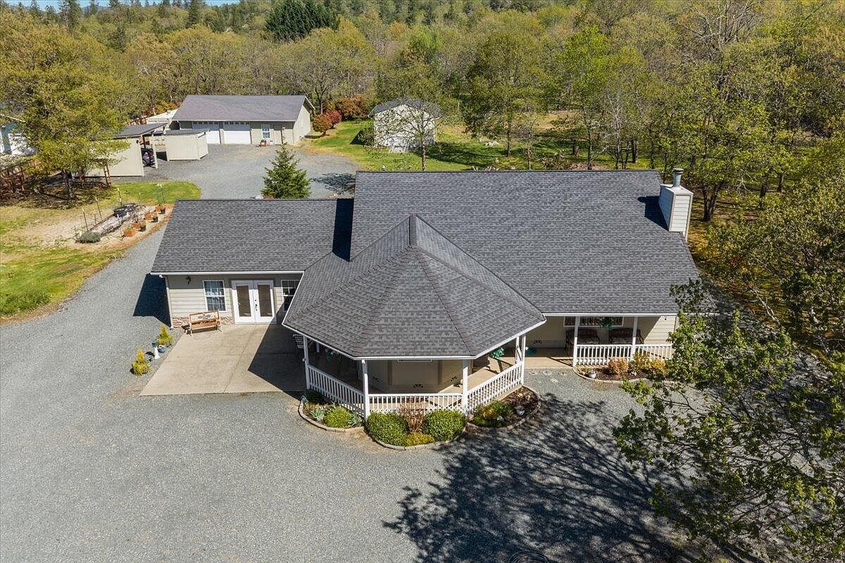 234 Lloyd Dr Grants Pass, OR 97526 - Thumbnail 4