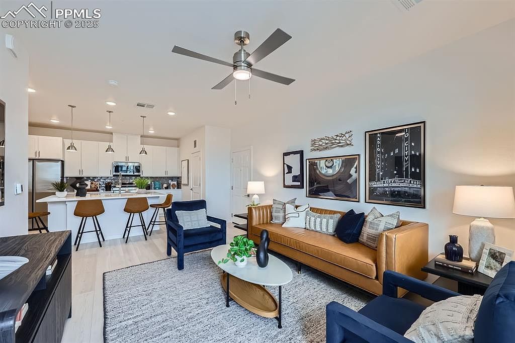 2232 Arikaree Hts UNIT 207 Colorado Springs, CO 80908 - Thumbnail 4