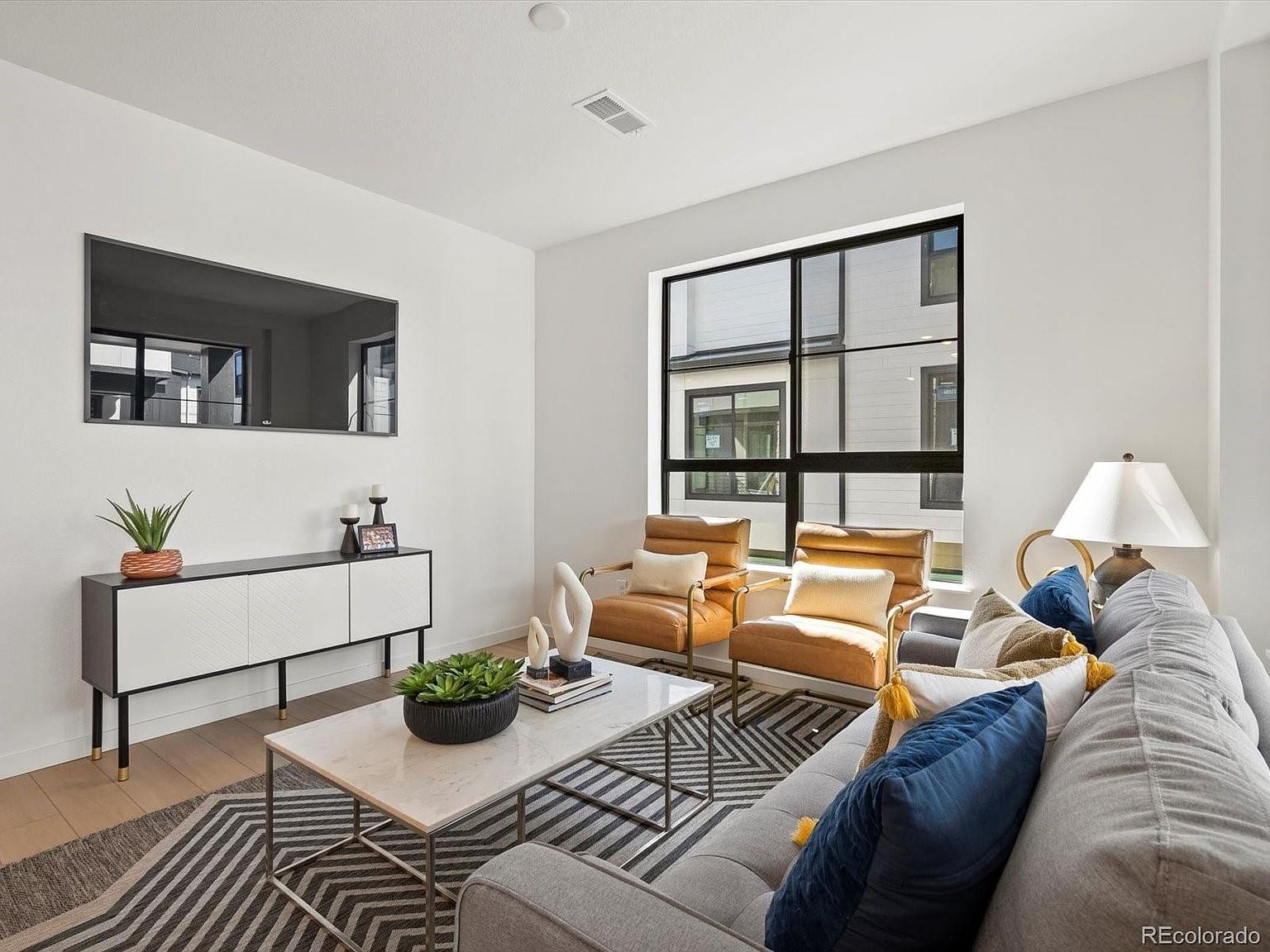 2060 S Holly St Unit 4 Denver, CO 80222 - Thumbnail 4