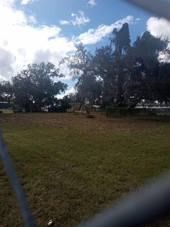 S Orange Ave #15 Frostproof, FL 33843 - Thumbnail 4