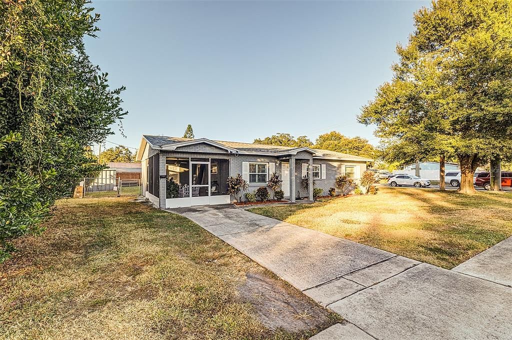 1526 E Edgewood Dr Lakeland, FL 33803 - Thumbnail 4