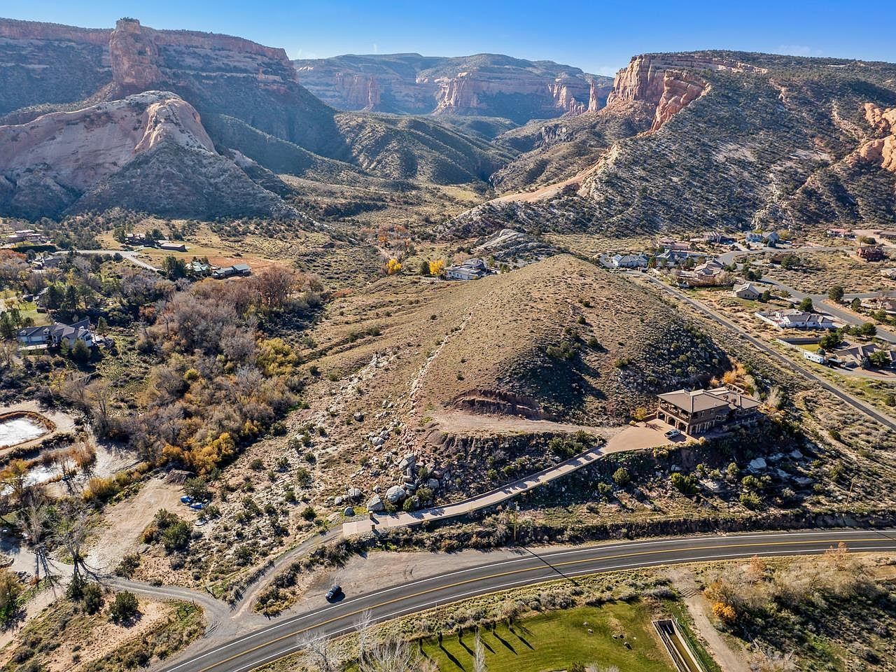 1915 1/2 South Broadway Grand Junction, CO 81507 - Thumbnail 4