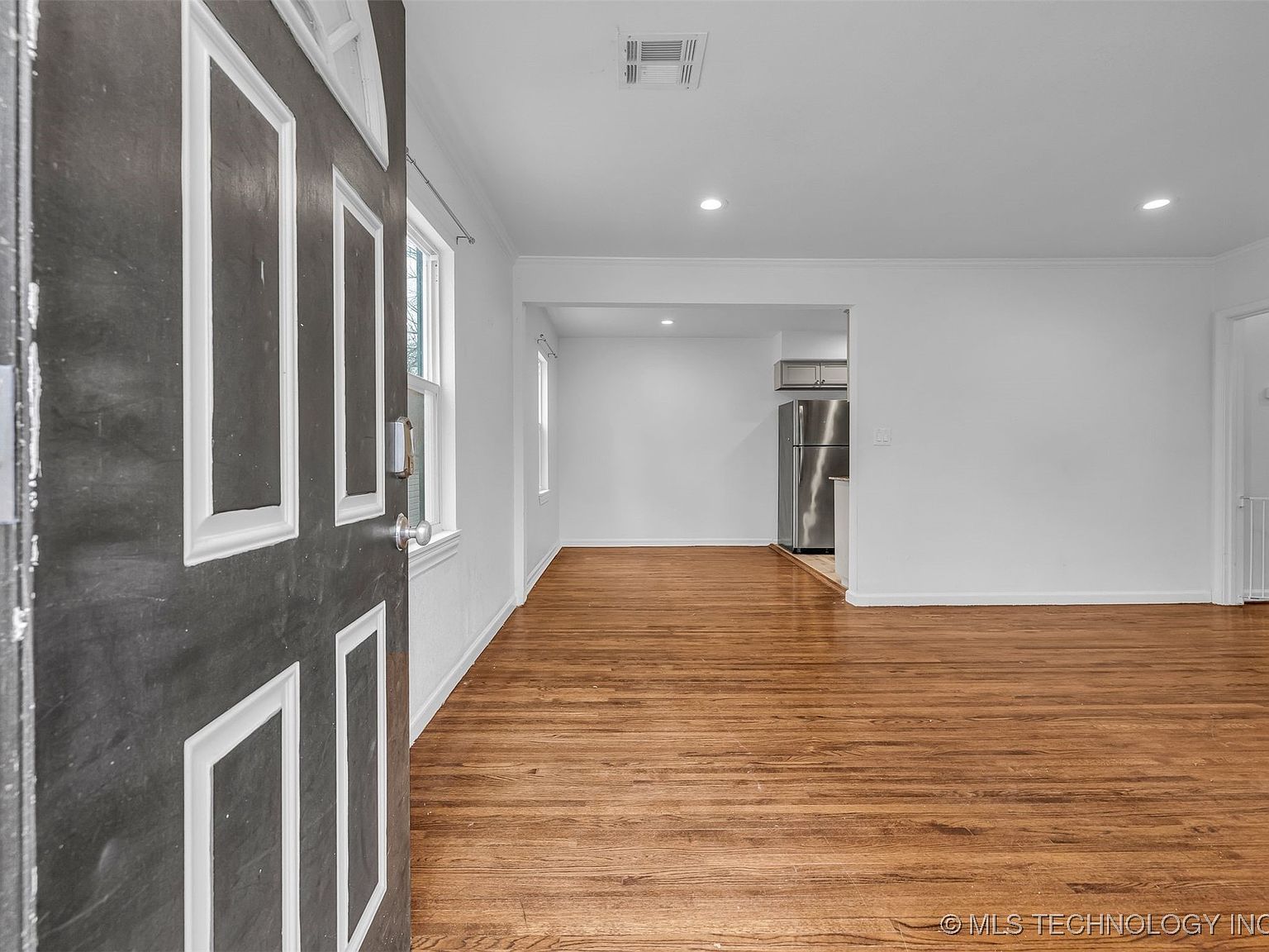 2223 S Oswego Ave Tulsa, OK 74114 - Thumbnail 4