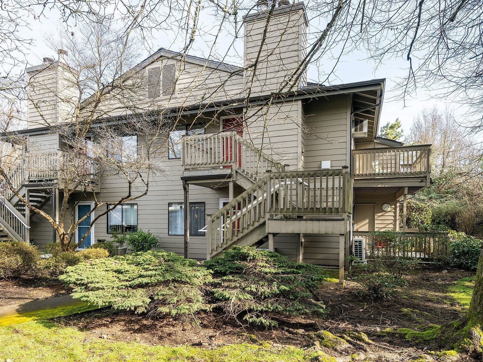 1927 Lake Isle Dr Eugene, OR 97401 - Thumbnail 4