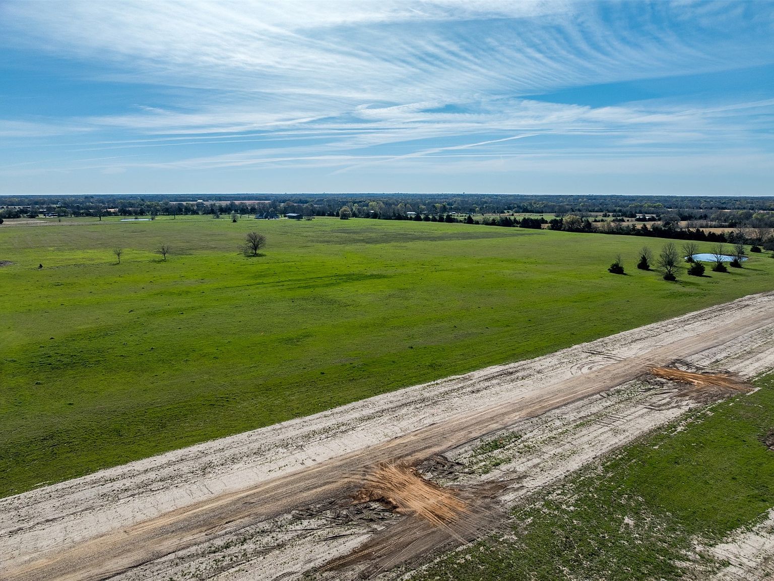 161 Private Road 33263 Sumner, TX 75486 - Thumbnail 4