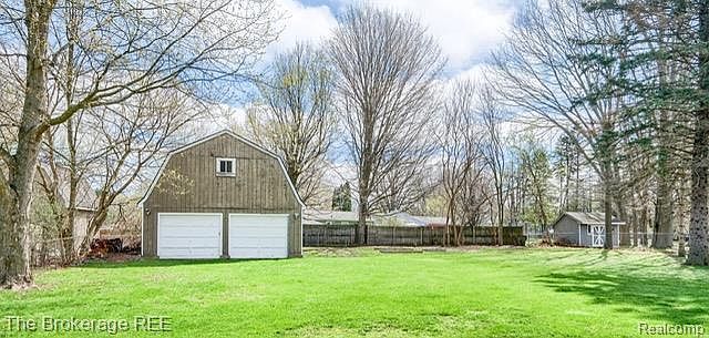 4156 Bobwhite Dr Flint, MI 48506 - Thumbnail 4