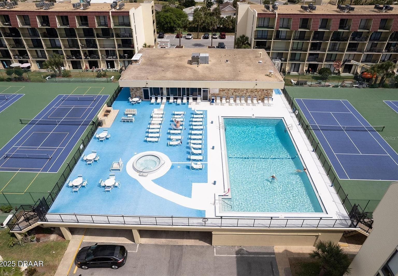 1433 N Atlantic Ave APT 422 Daytona Beach, FL 32118 - Thumbnail 4