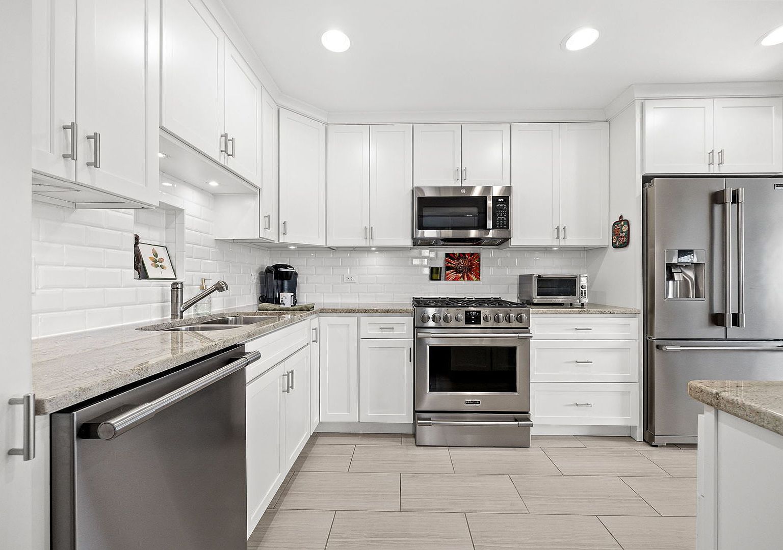 908 40th St Downers Grove, IL 60515 - Thumbnail 4