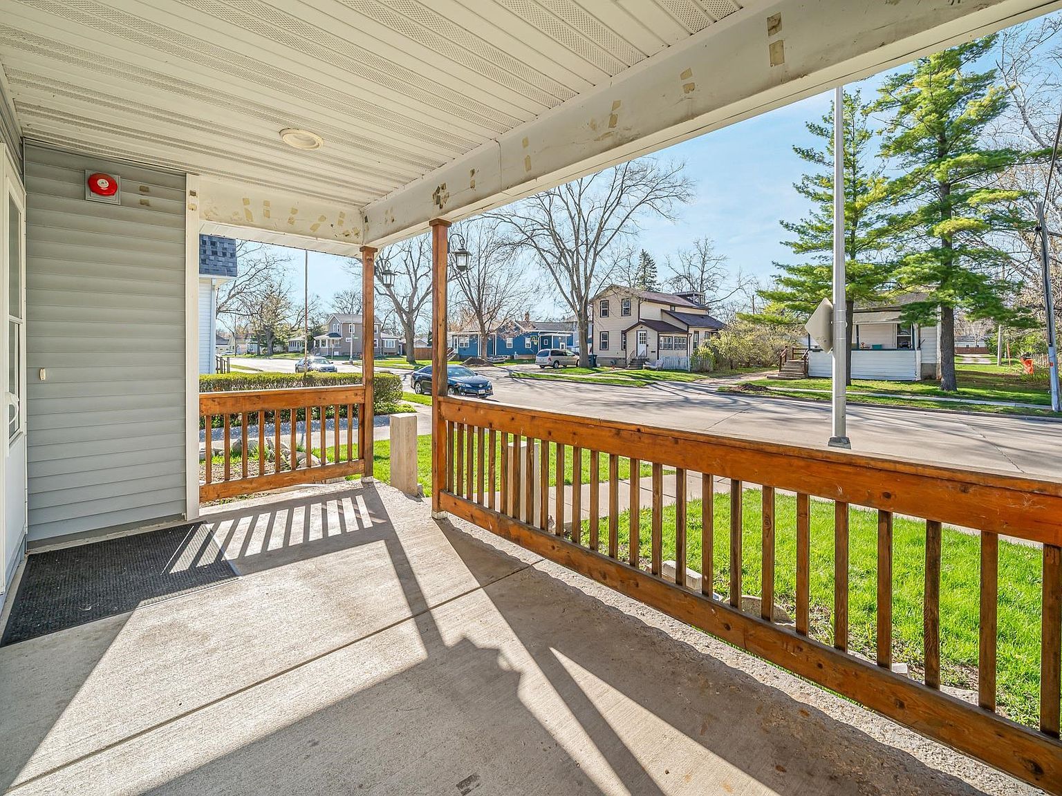 471 W Division St Fond Du Lac, WI 54935 - Thumbnail 4