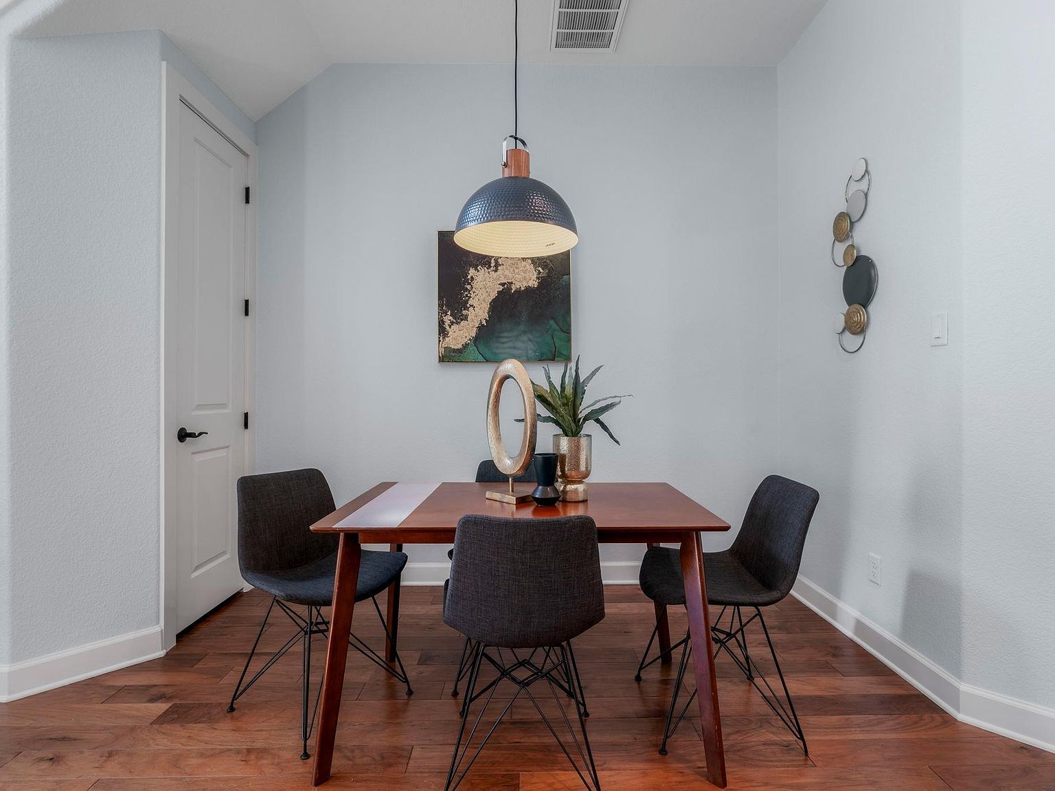 6533 E Hill Dr APT 24 Austin, TX 78731 - Thumbnail 4