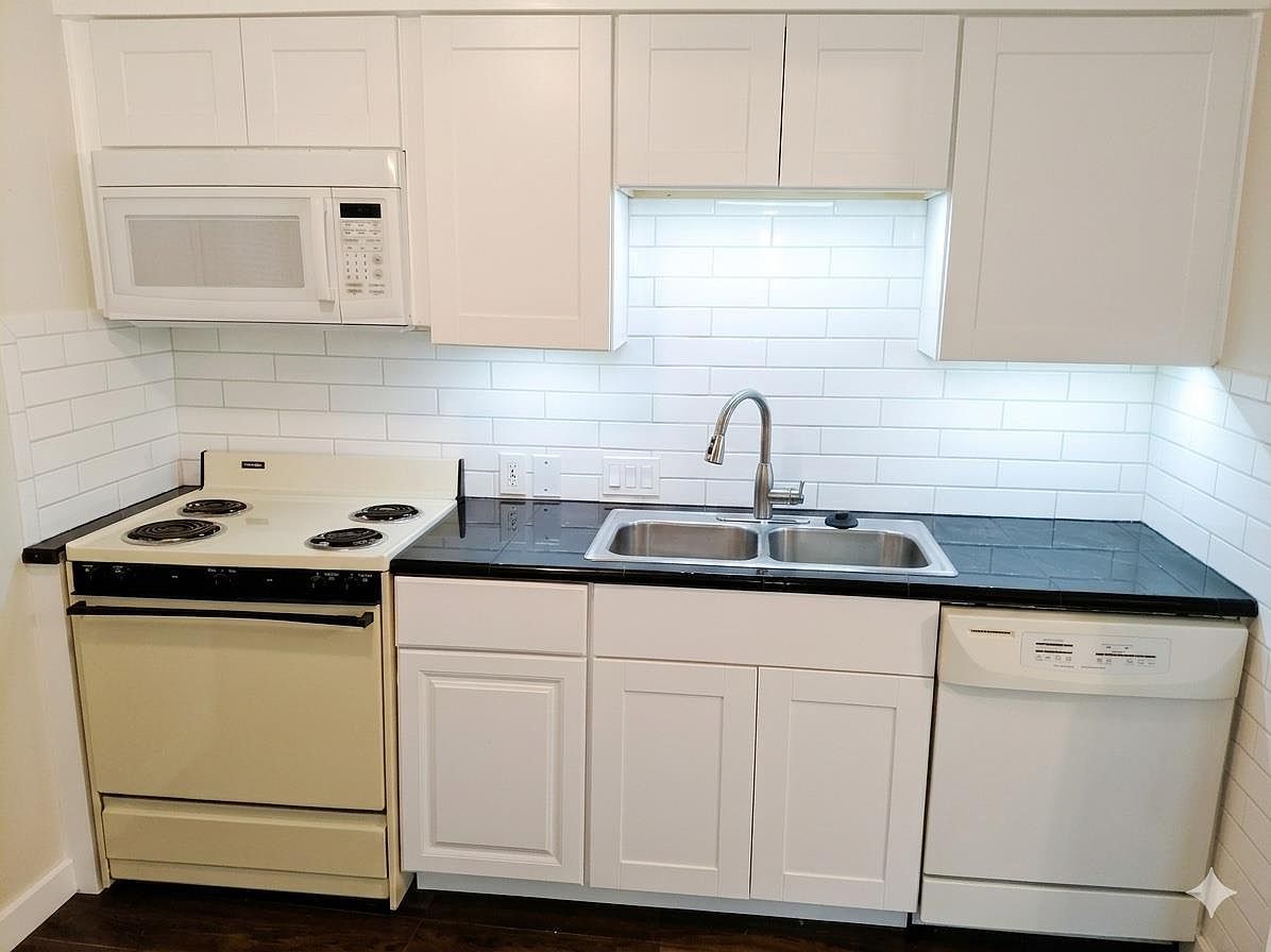 5402 Harmon Ave Austin, TX 78751 - Thumbnail 4