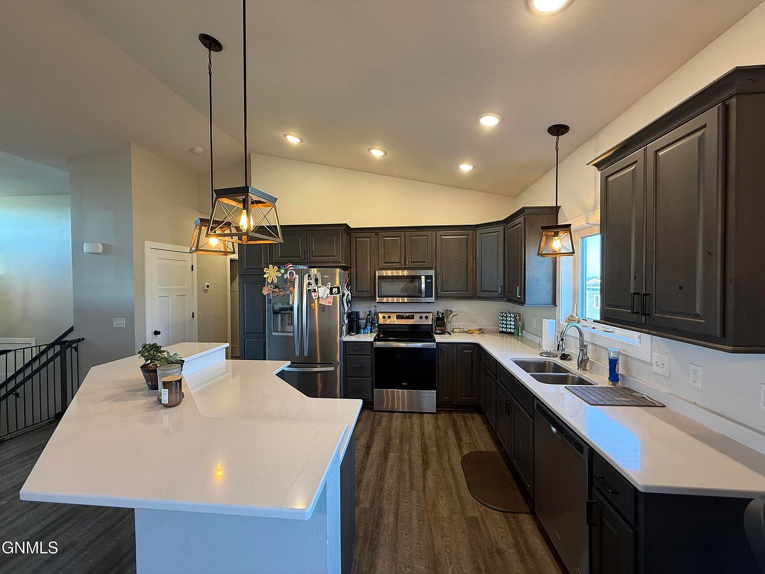 2008 Winter Hawk Trl Watford City, ND 58854 - Thumbnail 4